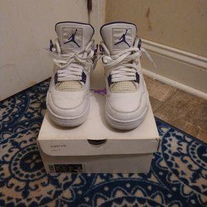 Air Jordan 4 retro